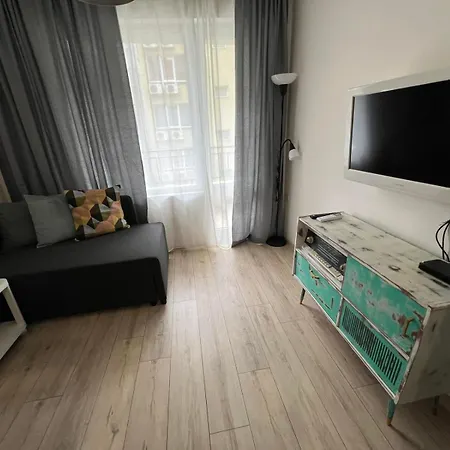 Sun Crib Apartment *